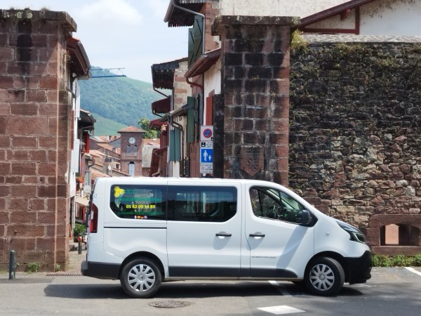 LES VALISES DE ST JACQUES