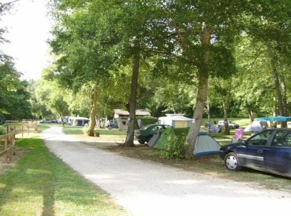 CAMPING MUNICIPAL DU POUY