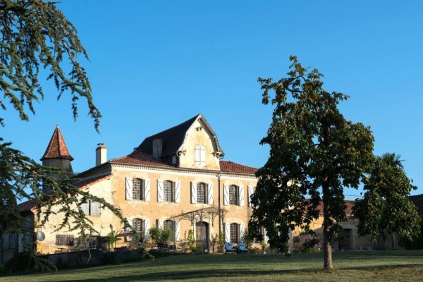 CHATEAU D'ESPLAVIS - CHAMBRES D'HÔTES